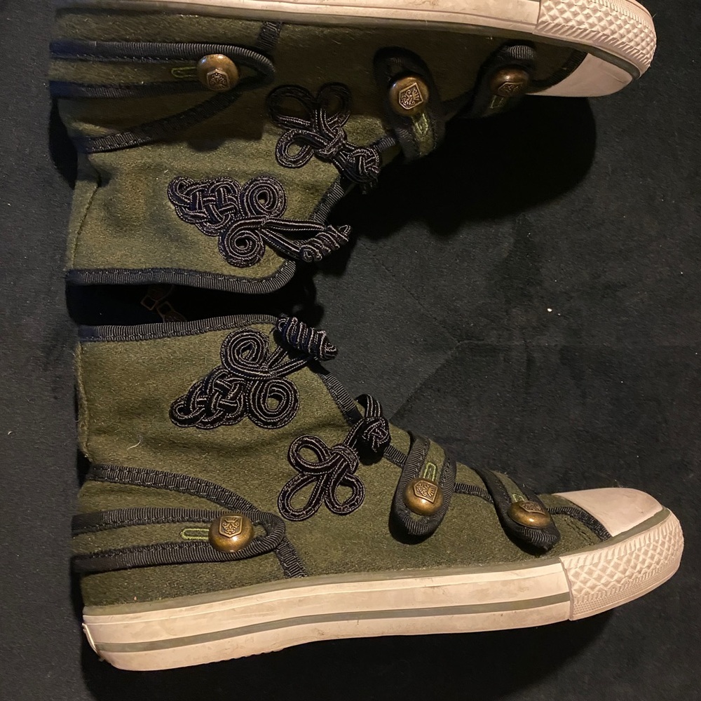 Unique Ash high tops. Army green cloth with frog closures. Side zipper.